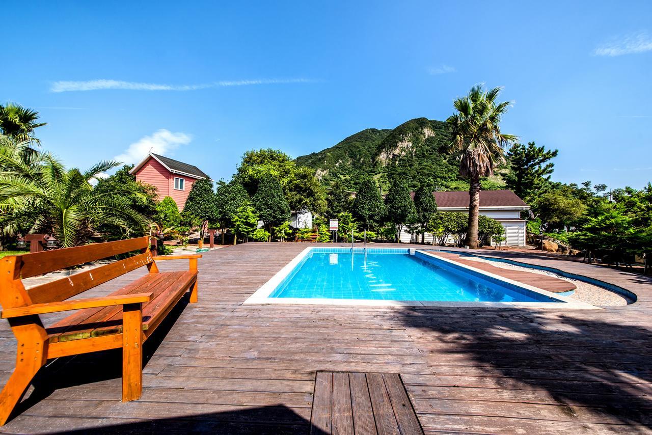 Mirvill Pension & Resort مدينة سيوجويبو المظهر الخارجي الصورة